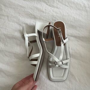 Labucq Athena sandals